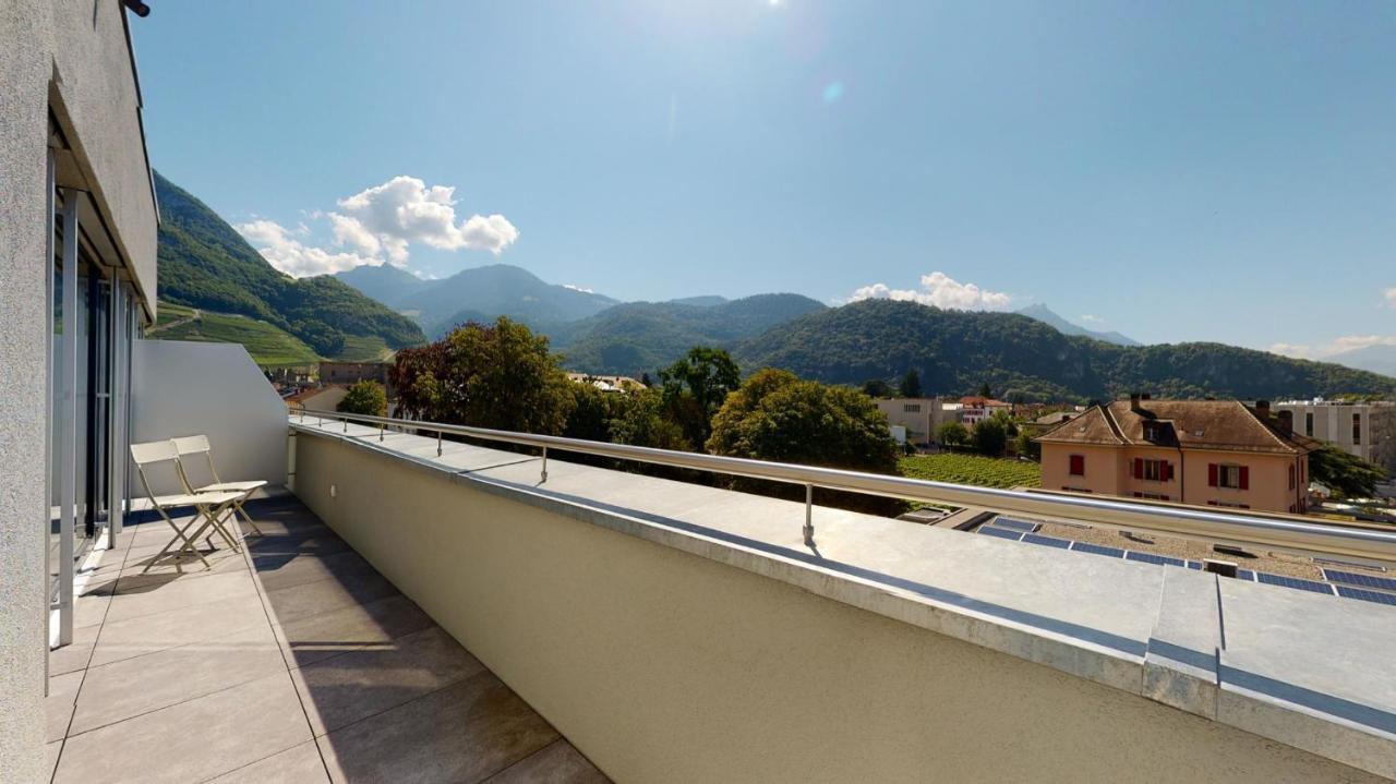 Nonanteneuf Appart Hotel Aigle - Contactless Check-In Exterior foto